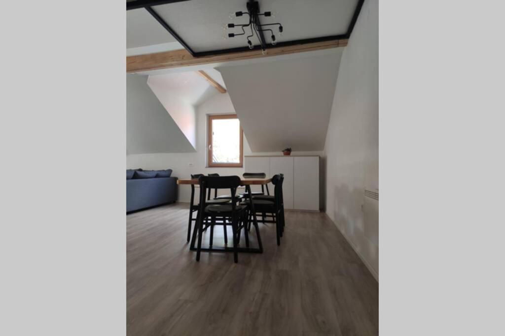 Bovec Loft Apartment ภายนอก รูปภาพ